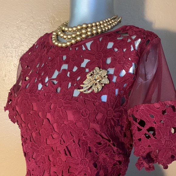 Romeo & Juliet Couture Giupure Dress. SZ L - Picture 6 of 6